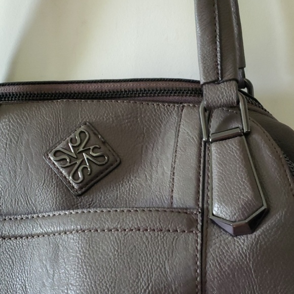 Simply Vera Satchel - Picture 2 of 7